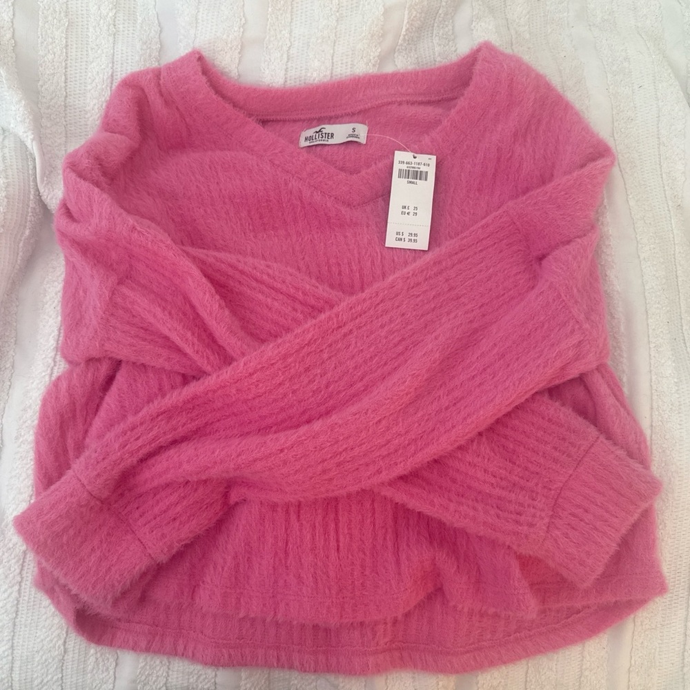 Hollister pink v-neck soft sweater long sleeve top